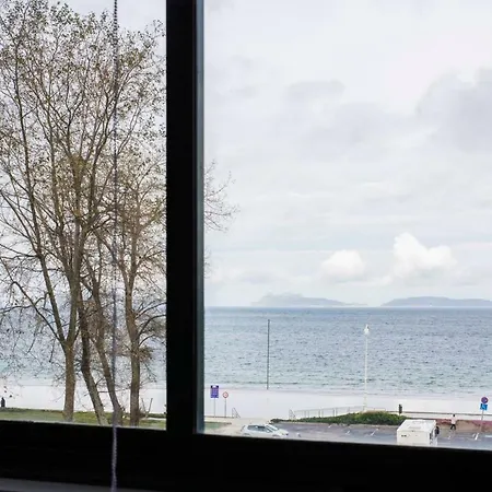 Avenida Samil Apartamento *